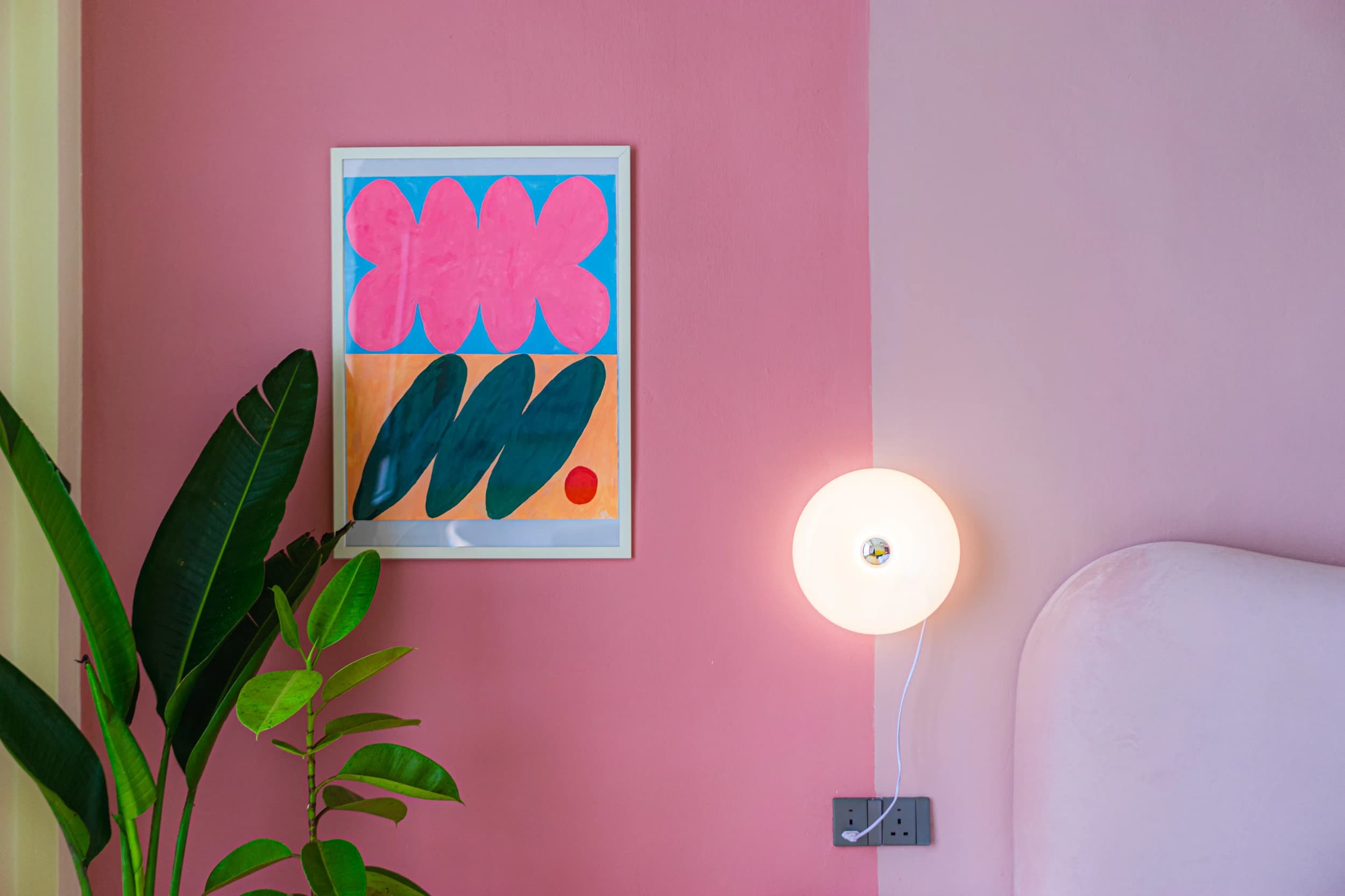 Pink Suite — Photo 8