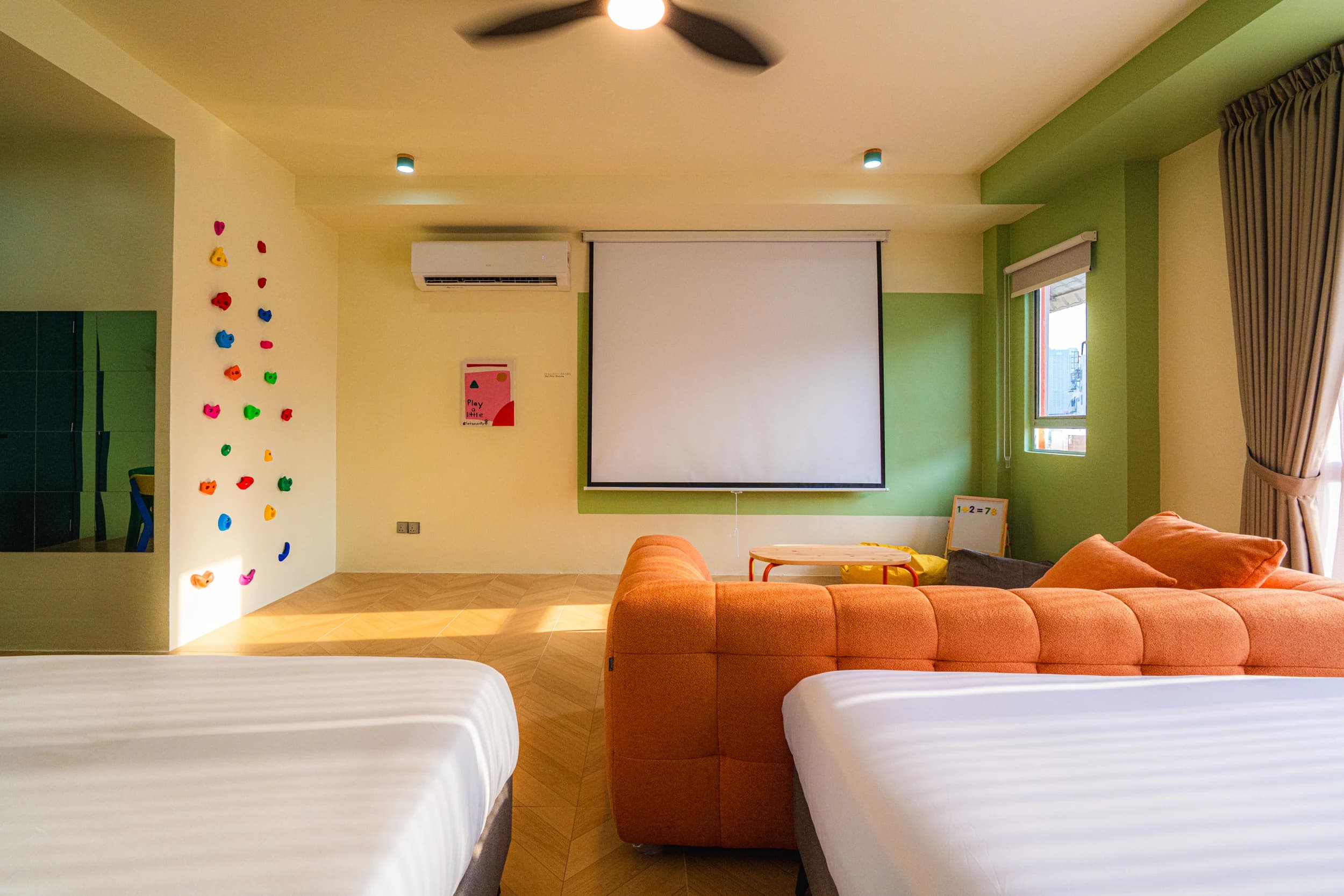 Green Family Suite — Photo 6