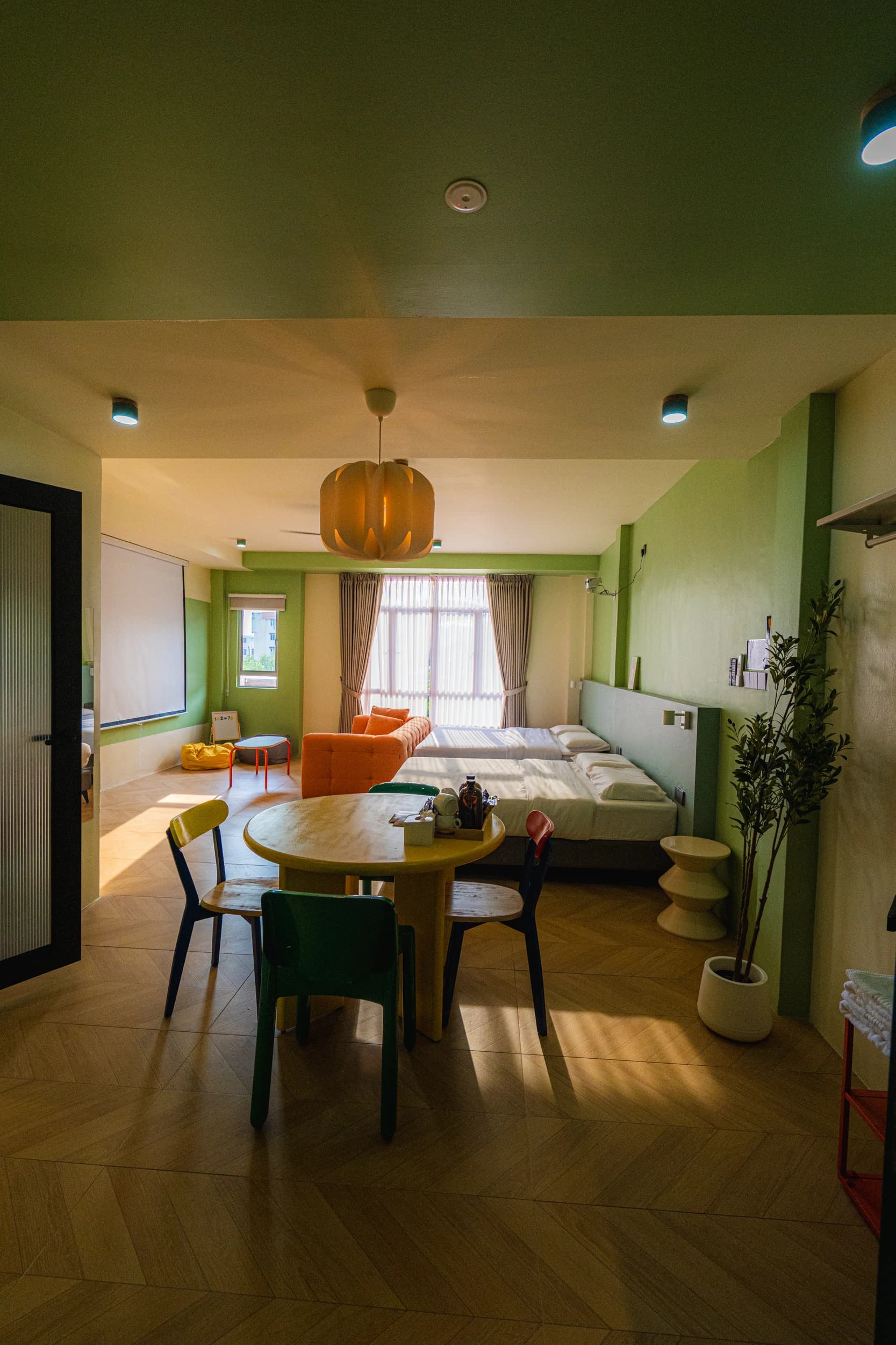 Green Family Suite — Photo 11