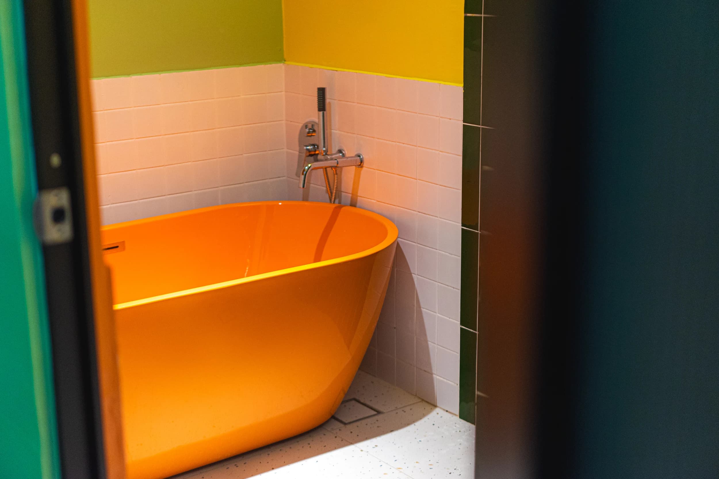 Green Family Suite — Photo 16
