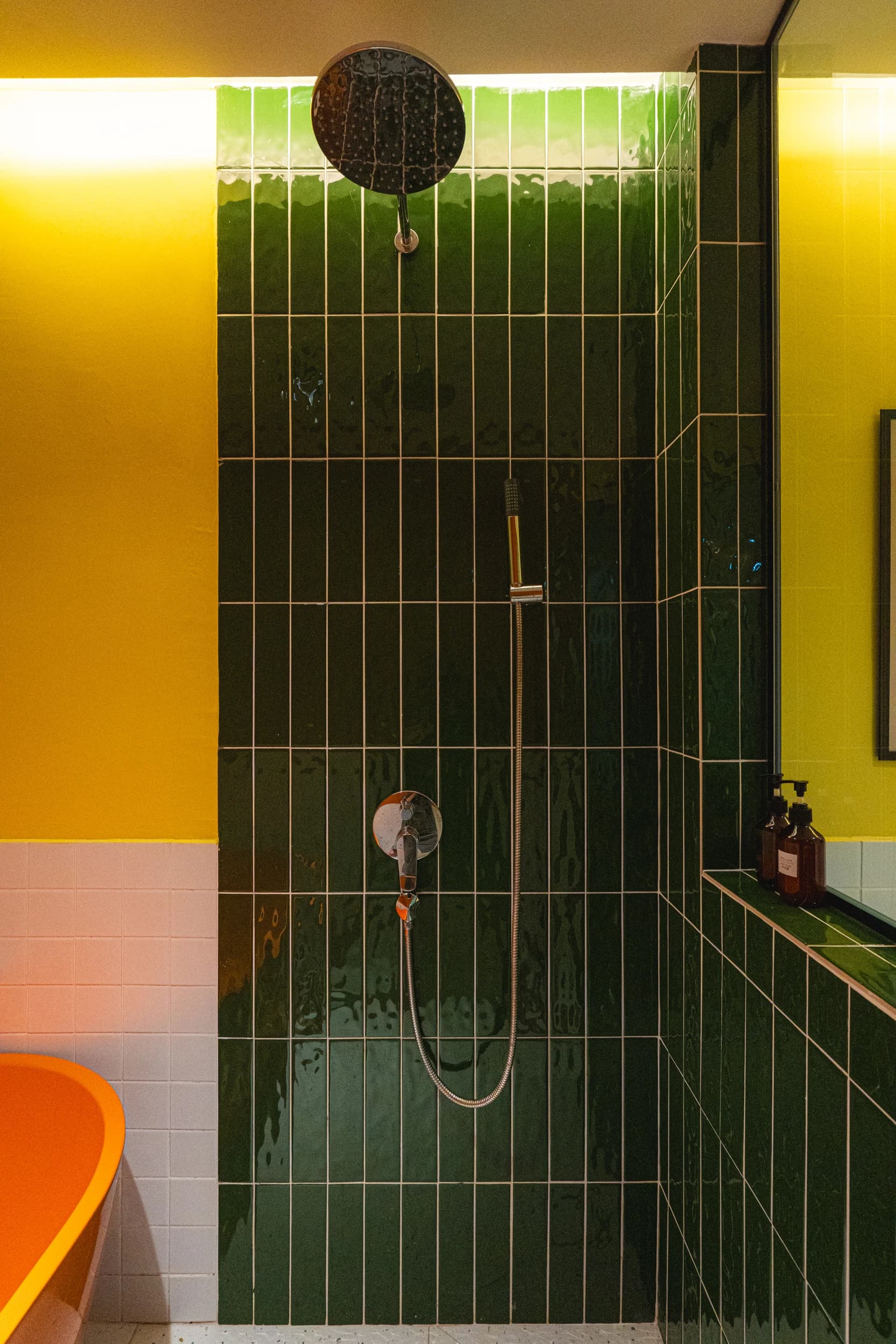 Green Family Suite — Photo 18