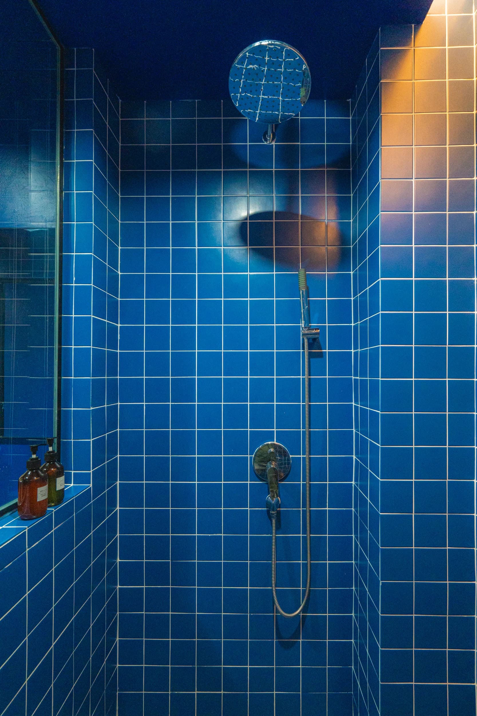 Blue Suite — Photo 12
