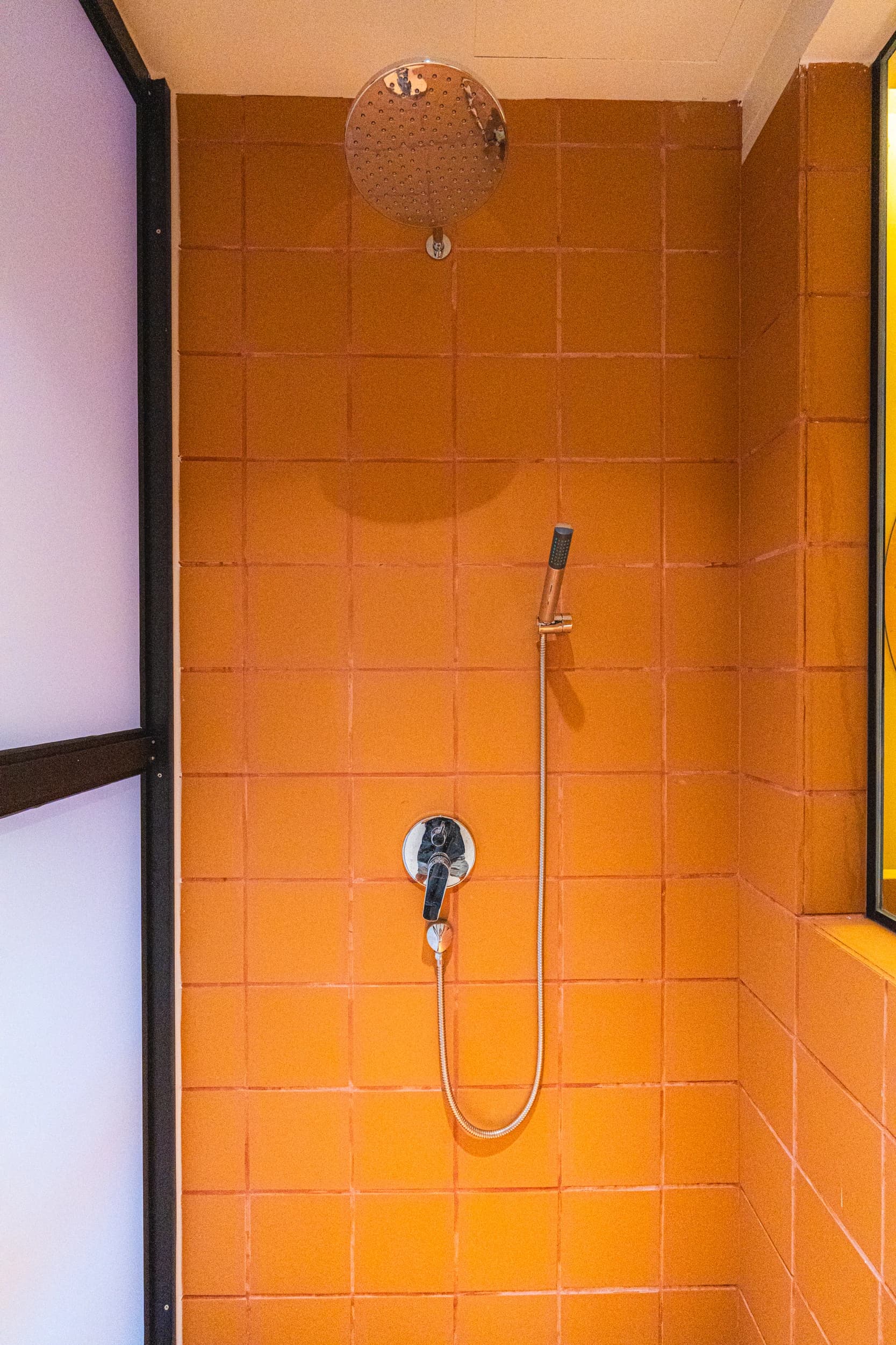 Orange Suite — Photo 17